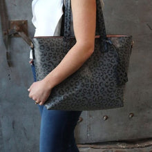 Load image into Gallery viewer, Jane Leather Perforated Large Tote