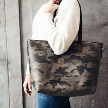 Load image into Gallery viewer, Jane Leather Perforated Large Tote