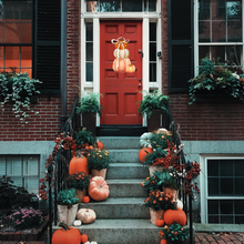 Load image into Gallery viewer, UV Printed 24" Door Hanger with Gloss Finish & Beaded Handle - Pumpkin Topiary
