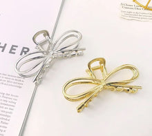Load image into Gallery viewer, Bow Hair Claw Clip Gold + Silver
