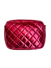 Load image into Gallery viewer, SueEllen Quilted Small Crossbody Bag with Gold Chain Strap
