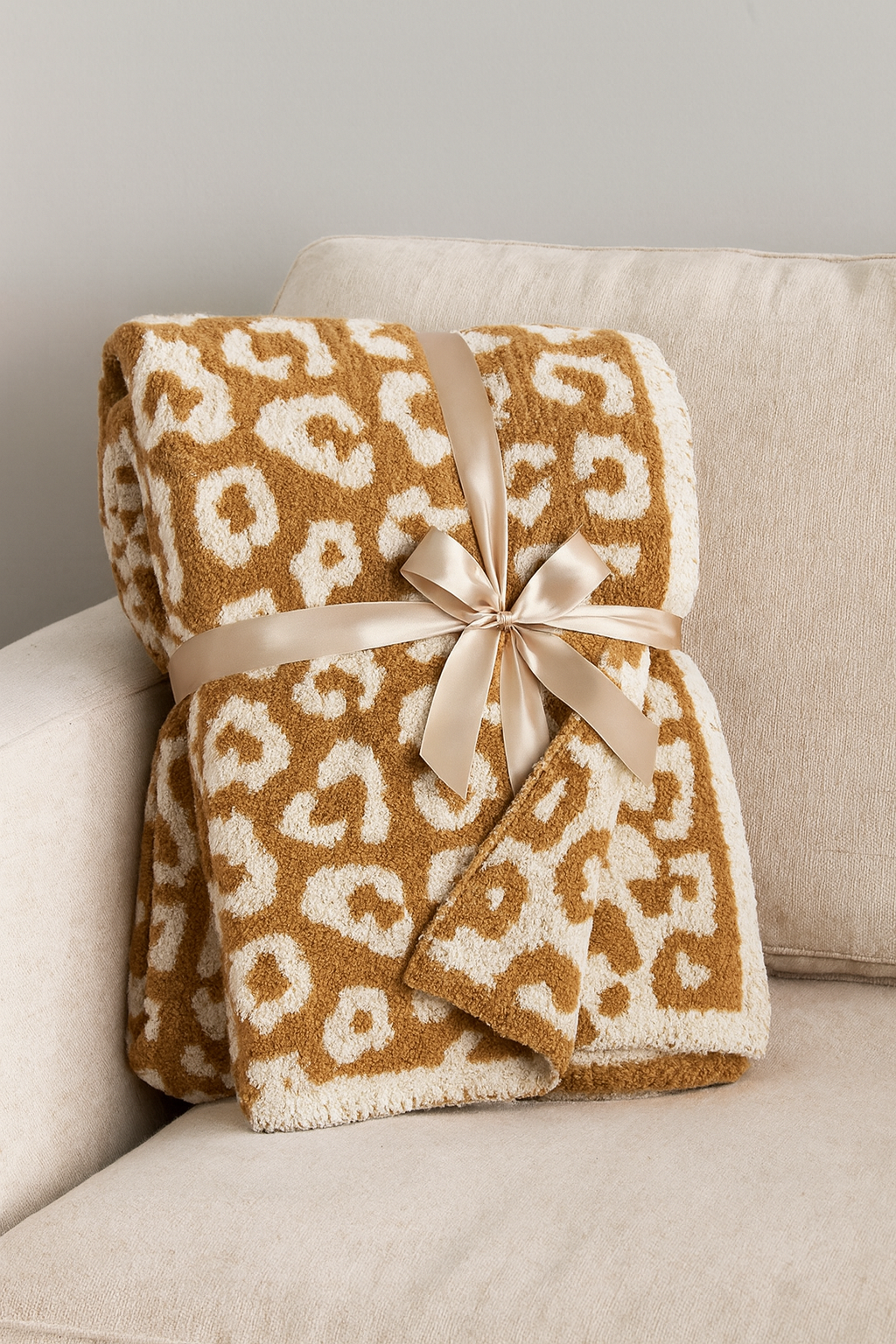 Luxe Leopard Throw Blanket - Camel Leopard