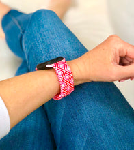 Load image into Gallery viewer, Red and Pink Geometric Apple Watch Band
