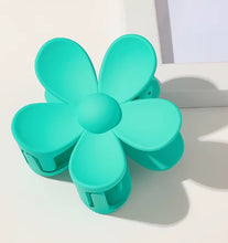 Load image into Gallery viewer, Daisy Love Claw Clip - Double sided flower - 4 Colors
