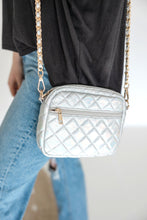 Load image into Gallery viewer, SueEllen Quilted Small Crossbody Bag with Gold Chain Strap
