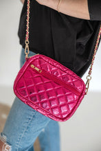 Load image into Gallery viewer, SueEllen Quilted Small Crossbody Bag with Gold Chain Strap
